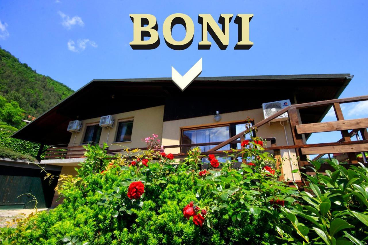 Na Kopitarjevi Hotel Lasko Exterior photo